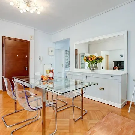 Appartamento One Block From The Sea 10'minutes From Acropolis *